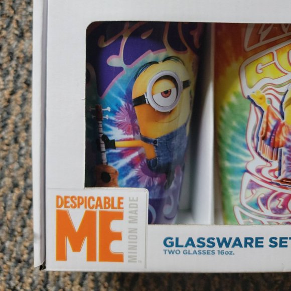 NIB Despicable Me Collectible Glassware Set of 2 Glasses - Picture 5 of 6